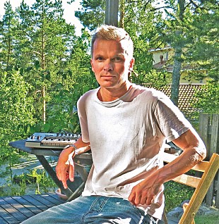 「北欧AOR界注目のトミ・マルムが新AL発売、R・グッドラム/S・ルカサーほか豪華ゲストも」