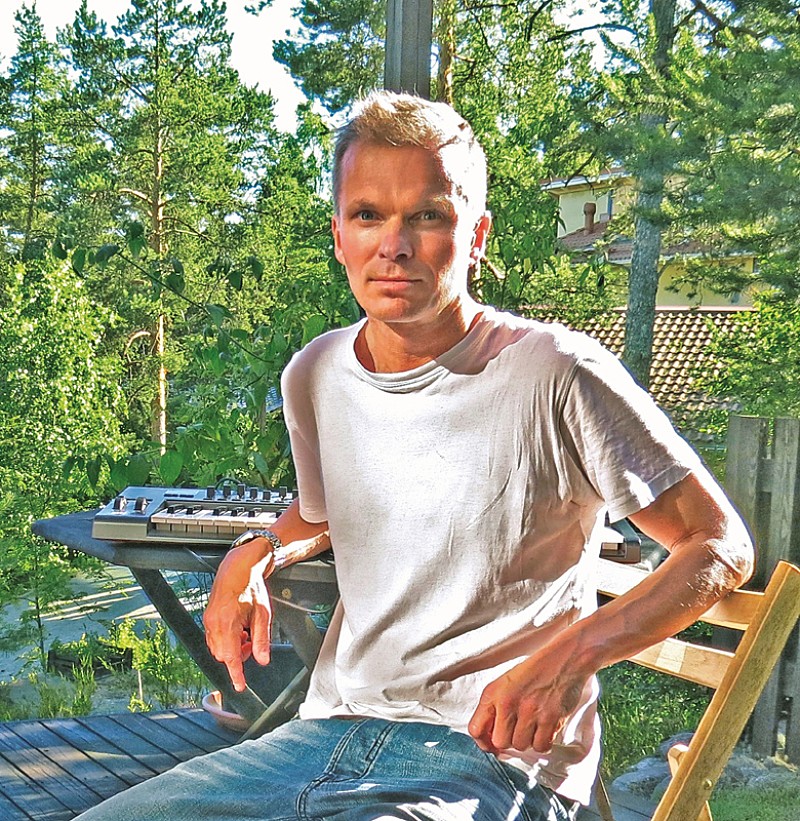 「北欧AOR界注目のトミ・マルムが新AL発売、R・グッドラム/S・ルカサーほか豪華ゲストも」1枚目/2