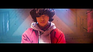 「映秀。ネット誹謗中傷への“反論”MV公開＆配信スタート」