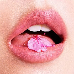 「あいみょんの新曲「桜が降る夜は」配信リリース＆ABEMA『恋とオオカミには騙されない』の主題歌に」