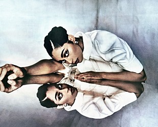 「セレステ、全英初登場1位の話題のシンガーに注目」