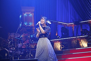 「＜ライブレポート＞鈴木愛奈、自身初となるツアー開幕　「人それぞれ違う悩みに寄り添えるようなアニソンシンガーになりたい」」