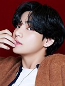 BTS「BTSのVが「ARMYの部屋」紹介、「僕の家にあるものをARMYの部屋にも」」1枚目/2