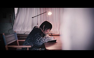 「山本彩、「ドラマチックに乾杯」MVメイキングダイジェスト映像公開」