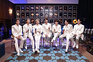 「BTS、『MTV Unplugged』でコールドプレイのカヴァーを含む計5曲を披露「出演できて光栄」」