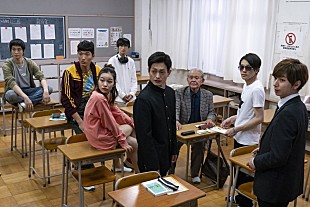 「A.B.C-Z、グループ初の学園ドラマ『ワンモア』主題歌は新曲「灯」」