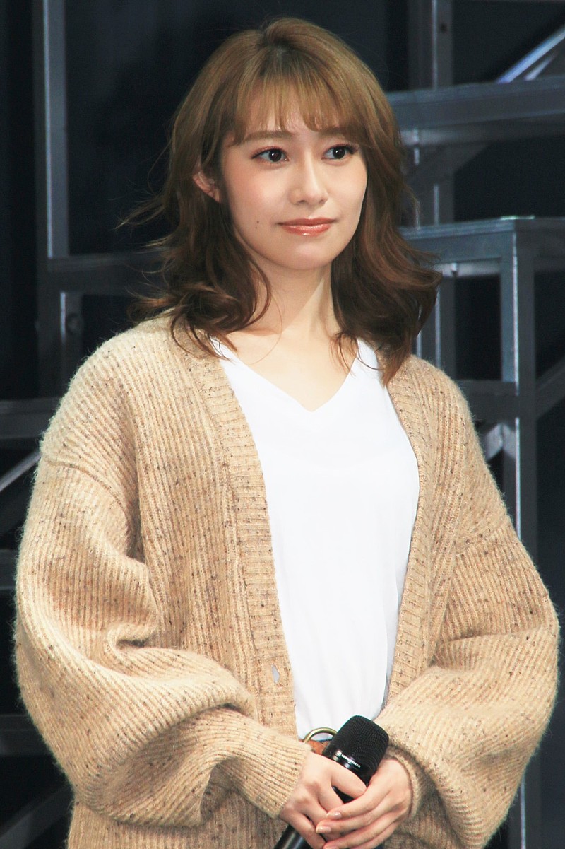 「桜井玲香、咲妃みゆへの思いを告白 　「好きが止まらないぐらいに大好き」」1枚目/1