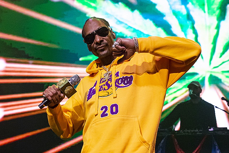 スヌープ・ドッグ、ロゼ・ワイン“Snoop Cali Rose”を発売