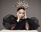 「UK出身の次世代POPプリンセス、グリフ（Griff）がブリット・アワード受賞＆新作発表へ」1枚目/3