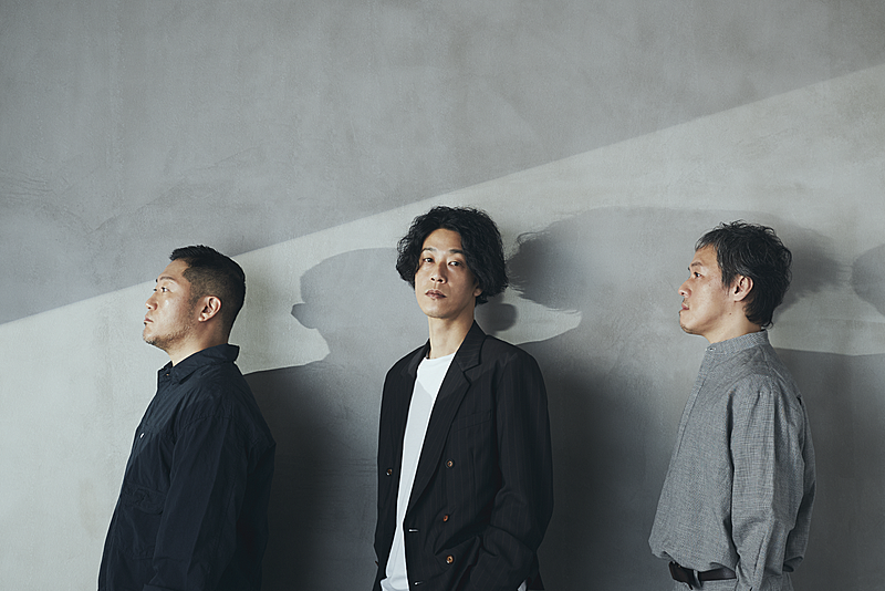 GRAPEVINE、ニューアルバム『新しい果実』5月リリース　ライブ音源＆Tシャツ付属盤も 