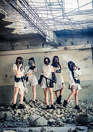 「8bitBRAINの新曲「Black Sabbath」MV公開」