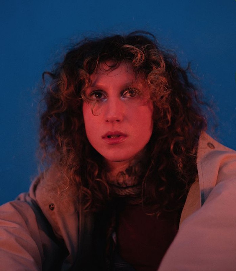 「スクワレル・フラワー、2ndALで日本デビュー決定&収録曲「Hurt A Fly」MV解禁」1枚目/1