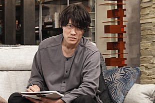 「鈴木亮平×吉岡里帆「レンアイ漫画家」放送開始　変わり者の漫画家役・鈴木の「色気が半端ない」」