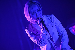 「＜ライブレポート＞ReoNaが“絶望”に寄り添う温もりを届けた一夜」
