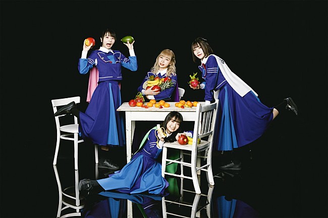 「PARADISES」11枚目/13