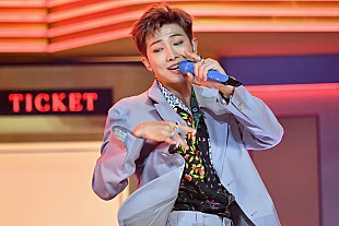 「BTSのRM、ドレイクとエミネムから受けた影響やBTSが“嘲笑”された過去を語る」