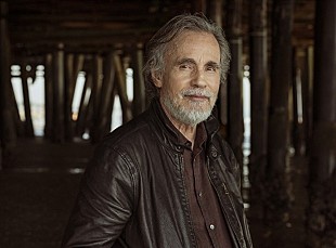 「ジャクソン・ブラウン、ニュー・アルバム完成＆新曲「マイ・クリーヴランド・ハート」のMV公開」