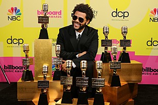 「【2021 #BBMAs】ザ・ウィークエンドが＜トップ・アーティスト賞＞を受賞、今年最多となる計10の賞に輝く」