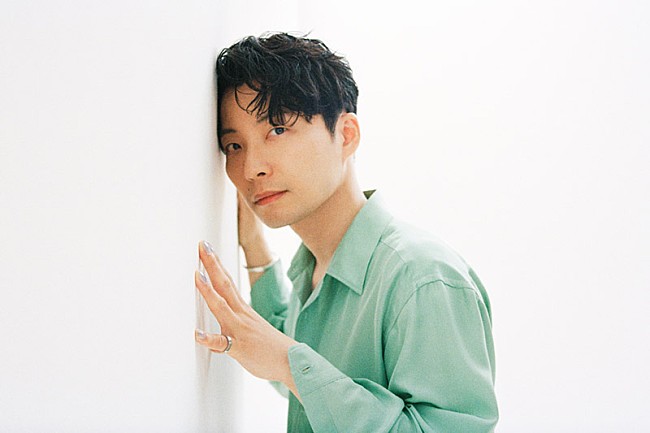 星野源「星野源とWANIMA・KENTAが対談、ラブソングの書き方や音づくりをJ-WAVE『WOW MUSIC』で熱く語る」1枚目/2