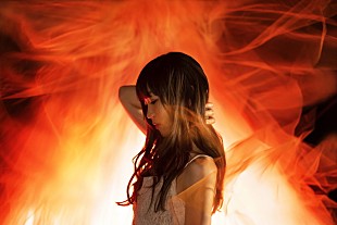 「Aimer、新曲「グレースノート」が短編アニメ『夜の国』第2夜の主題歌に」