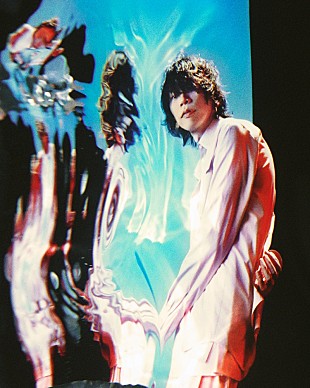 「米津玄師「Pale Blue」、5/31より先行配信決定＆TikTokへ全曲解禁」