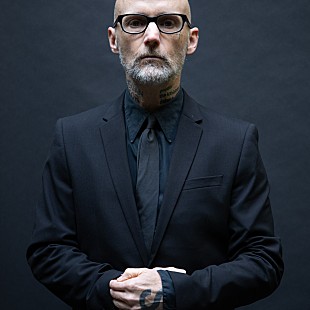 「モービー、デヴィッド・ボウイの名曲「ヒーローズ」をカヴァー　メイキング映像も公開」