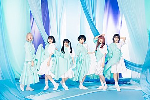 「PARADISES、月ノウサギがひたすら走り続ける動画と最新アー写公開」