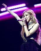 BLACKPINK「BLACKPINKのロゼ、パラモア「The Only Exception」のエモーショナルなカヴァーを披露」1枚目/1