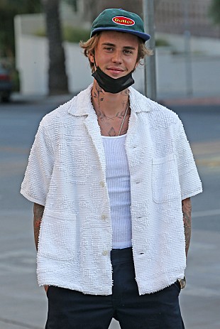 「ジャスティン・ビーバー、全米Hot 100に100曲がチャートイン　ソロ・アーティストとしての最年少記録更新」