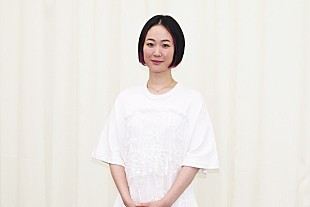 「黒木華、中島裕翔は「ピ－タ－パンにぴったり」　ウェンディ役でフライングにも挑戦」
