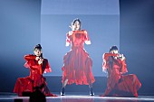 Perfume「＜ライブレポート＞Perfume、ファンとの絆が最高のグルーヴを生んだ1年半ぶりの有観客ライブ【Perfume LIVE 2021 [polygon wave]】」1枚目/14