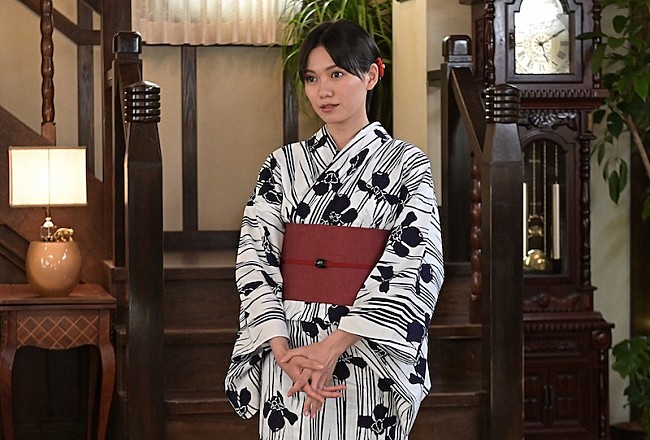 「「プロミス・シンデレラ」眞栄田郷敦“壱成”と二階堂ふみ“早梅”のキスシ－ンが話題に　主題歌を歌うLiSAも「キュン通り過ぎて動悸がやばい」」1枚目/1