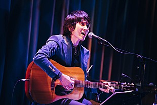 「＜ライブレポート 吉井和哉＞ソロ楽曲にセルフカバー、デヴィッド・ボウイの名曲まで幅広く披露し、改めて歌と向き合った「UTANOVA Billboard」最終公演」