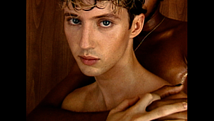 「トロイ・シヴァン、新曲「Angel Baby」のヴィジュアライザー解禁」