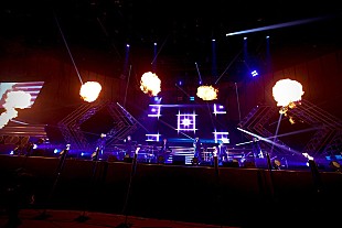 「＜ライブレポート＞Knight A - 騎士A -ワンマンライブ【The Night】　インターネットの枠を超えたところにだけ存在する、生々しい臨場感」