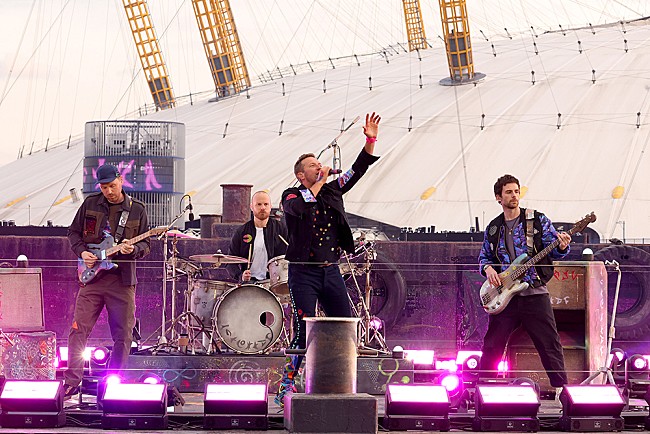 「コールドプレイ、ニューAL発売を記念した没入型体験イベントが表参道ヒルズで開催へ」1枚目/1