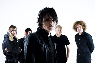 「マイ・ケミカル・ロマンスのジェラルド・ウェイ、「ウェルカム・トゥ・ザ・ブラック・パレード」がアルバムに収録されなかったかもしれない理由を明かす」