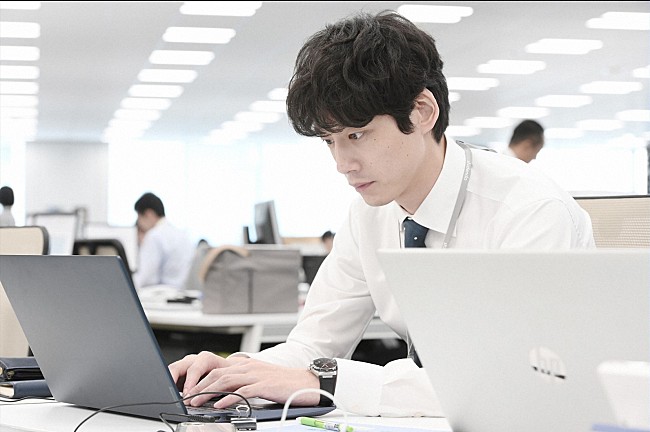 「「ハンオシ」“百瀬”坂口健太郎の「ツンデレがたまらん」　「食テロ極まりない」“モモセバ－ガ－”も話題に」1枚目/1