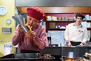 「「恋です！」“森生”杉野遥亮が“ユキコ”杉咲花を全力応援　「『フレ－！フレ－！ユキコさ－ん』のシ－ンに号泣」」