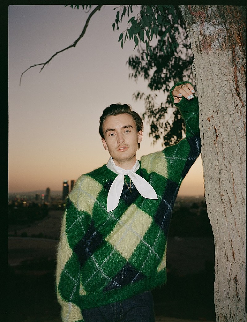 gnash、名前を本名ギャレット・ナッシュに改めて初の新曲「Palm Trees」公開