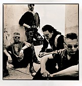 U2「U2、『アクトン・ベイビー』30周年記念アナログ盤＆デジタル・ボックス・セットのリリース決定」1枚目/6