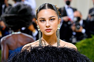 「オリヴィア・ロドリゴ、米人気音楽番組『オースティン・シティ・リミッツ』でパフォーマンス披露」