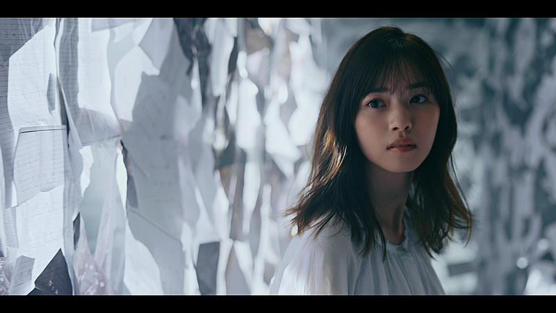 Aimer「「ONE AND LAST」MV」3枚目/9