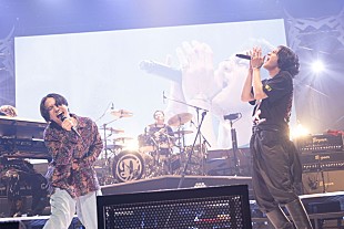 「DISH//、10周年記念ライブ初日にはっとり（マカロニえんぴつ）とデュエット」