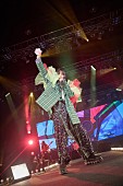 のん「のん、最初で最後となるZepp Tokyoライブを開催「良いお年を！」」1枚目/9