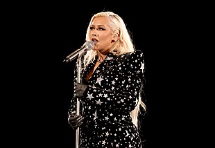 「クリスティーナ・アギレラ、ファン待望のスペイン語EPを今週リリース」