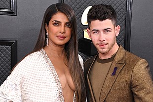 「ニック・ジョナス＆プリヤンカー・チョープラー、代理出産で第1子が誕生」