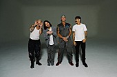 「レッド・ホット・チリ・ペッパーズ、ニューALから新曲「ブラック・サマー」のMV解禁」1枚目/2