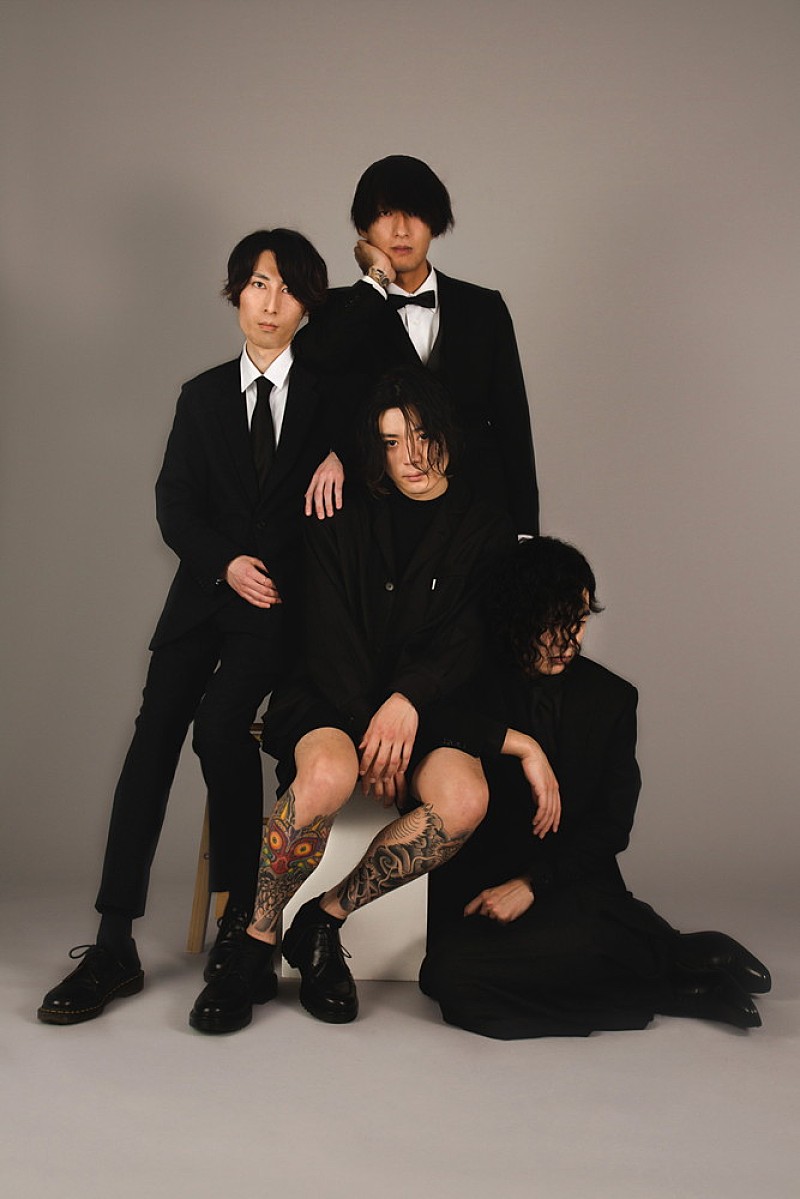 Earthists.、配信シングル「Yours」2/25リリース決定　新アーティスト写真も公開