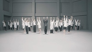 「Cocco、名曲「強く儚い者たち」25周年記念バージョンMVのプレミア公開＆ツアーが決定」